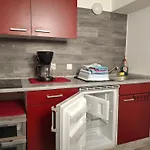 Heikes Kleines Souterrain Apartment